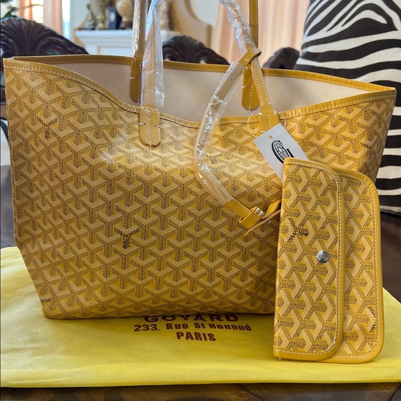 Designer inspired tote bag ( NWT ) - Picture 7 of 16